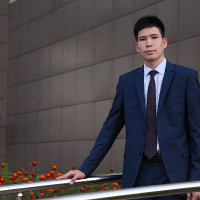 Еділбек Дүйсен