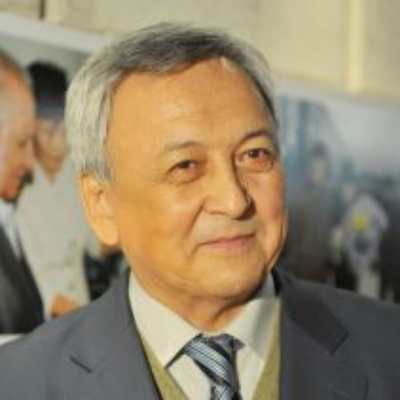 Мереке Құлкенов        