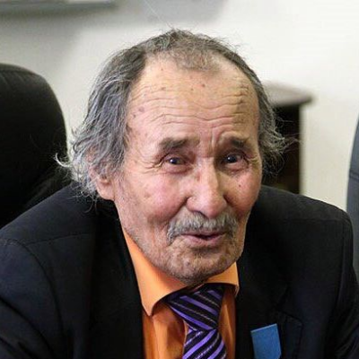 Табыл Құлыяс 