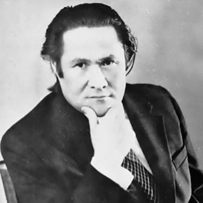 Мұқағали Мақатаев 