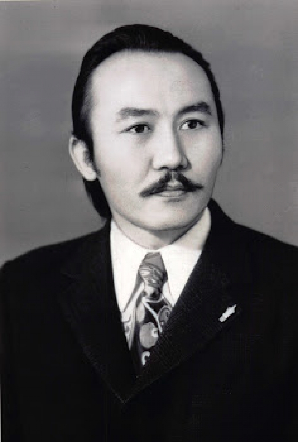 Мұхтар  Мағауин