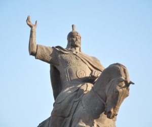 АСЫЛБЕК ЖАҢБЫРБАЙ. САРМЫС БАТЫР