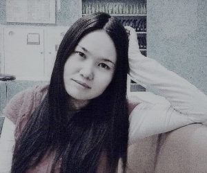 ЖАЗУШЫ АЯГҮЛ МАНТАЙ МЕЗГІЛСІЗ ДҮНИЕДЕН ОЗДЫ