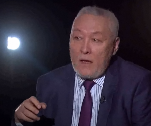 ҚУАНДЫҚ ШАМАХАЙҰЛЫ. АҚАРАЛ МЕН АҚШИДІ МЕКЕН ЕТТІ