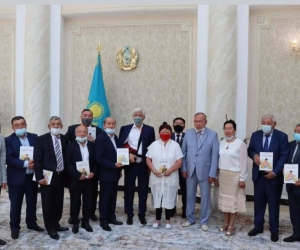 «БІРТУАР» КІТАБЫ ЖАРЫҚ КӨРДІ