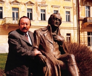 МҰХТАР МАҒАУИН. МЕНІҢ ТҮРЛІ ТҮСТЕРІМ