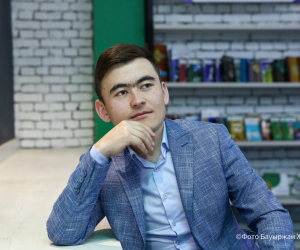 «МЕН ТАНЫҒАН ОТАРБАЕВ» НЕМЕСЕ РАХЫМЖАННЫҢ ЖАЛҒЫЗДЫҒЫ